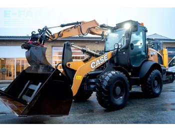 Мини-экскаватор CASE