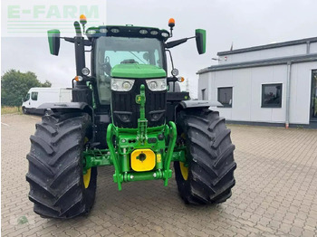 Трактор John Deere 6r 215: фото 3