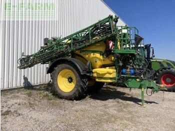 Прицепной опрыскиватель JOHN DEERE