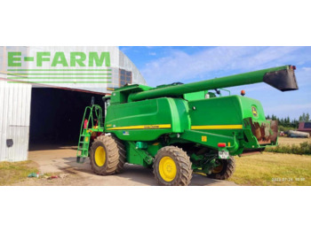 Зерноуборочный комбайн JOHN DEERE W660