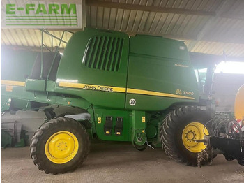 Зерноуборочный комбайн JOHN DEERE T560