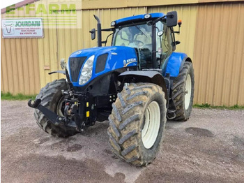 Трактор NEW HOLLAND T7.250