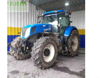 Трактор NEW HOLLAND T7.250