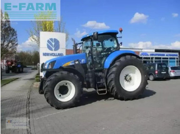 Трактор NEW HOLLAND T7050