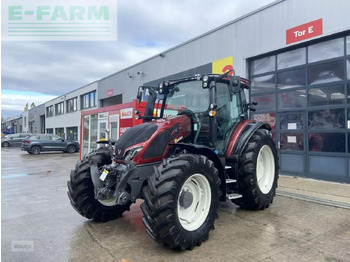 Трактор VALTRA