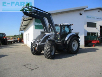 Трактор VALTRA T174