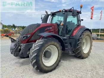 Трактор VALTRA T194