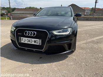 Легковой автомобиль AUDI