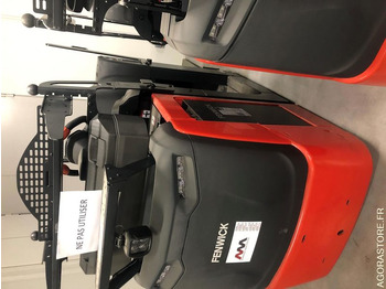 : фото в шапке страницы