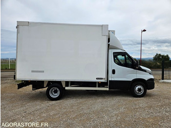 Грузовик IVECO Daily