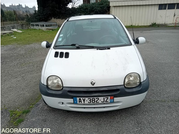 Легковой автомобиль RENAULT