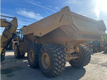 Сочленённый самосвал CAT 730: фото 3