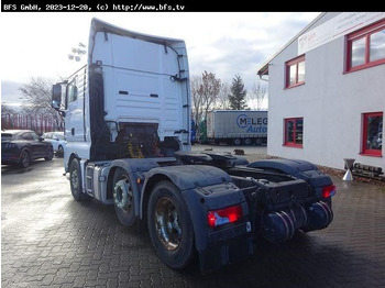 Тягач MAN TGX 26.580 6x2/4 BLS 6x2/4 Vorlaufachse: фото 3