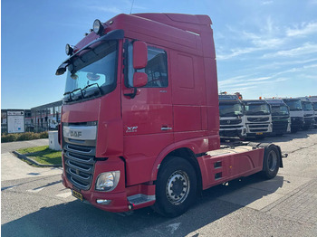 Тягач DAF XF 440