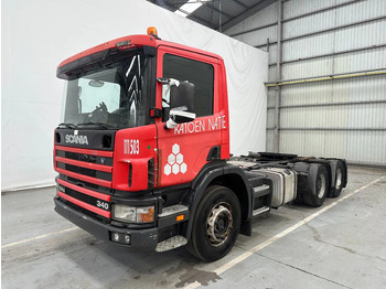 Тягач SCANIA P114