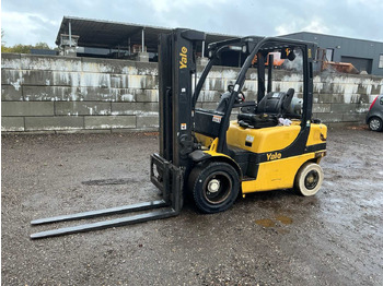 Вилочный погрузчик YALE