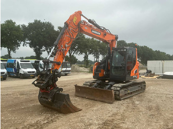 Гусеничный экскаватор DOOSAN DX140
