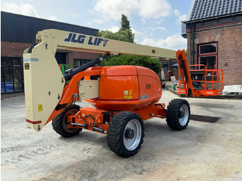 Подъёмник JLG 600AJ