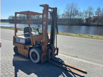 Вилочный погрузчик KOMATSU