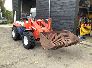 Колёсный погрузчик KUBOTA