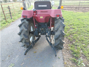 Минитрактор Shibaura P185F: фото 3 Минитрактор Shibaura P185F: фото 3