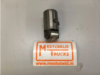 : фото в шапке страницы