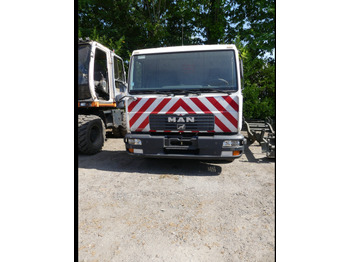 Грузовик-шасси Camion (pour pièces) MAN L2000 (2004-183.392 km): фото 2