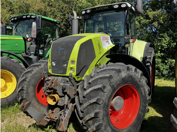 Трактор CLAAS Axion 850