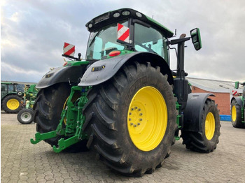 Трактор John Deere 6R 215: фото 4