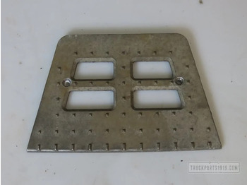 : фото в шапке страницы