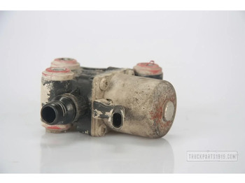 Глушитель/ Выхлопная система для Грузовиков MAN Exhaust System Magneetventiel AdBlue: фото 2 Глушитель/ Выхлопная система для Грузовиков MAN Exhaust System Magneetventiel AdBlue: фото 2