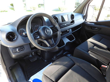 Микроавтобус, Пассажирский фургон Mercedes-Benz SPRINTER 316: фото 2 Микроавтобус, Пассажирский фургон Mercedes-Benz SPRINTER 316: фото 2