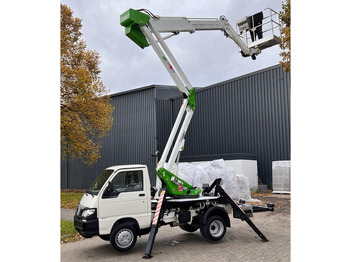 Грузовик с подъемником COMET