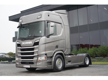 Тягач SCANIA R 450