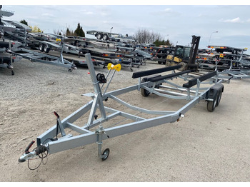 Лодочный прицеп BORO
