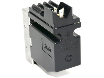 Danfoss Solenoid Valve 157B4116 в лизинг Danfoss Solenoid Valve 157B4116: фото 1