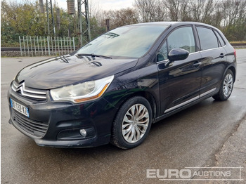 Легковой автомобиль