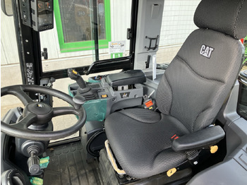 Новый Колёсный погрузчик Caterpillar 908 HL: фото 4 Новый Колёсный погрузчик Caterpillar 908 HL: фото 4