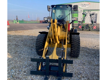 Колёсный погрузчик CATERPILLAR 908H