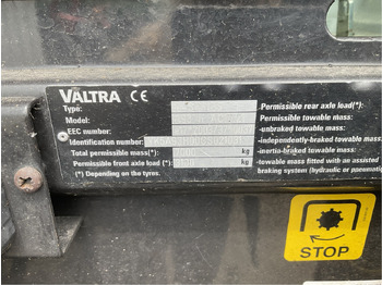 Трактор Valtra A 93: фото 2 Трактор Valtra A 93: фото 2