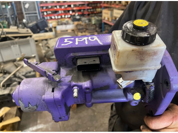 : фото в шапке страницы