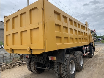 Самосвал для транспортировки тяжёлой техники SINOTRUK Howo Dump truck 371: фото 2
