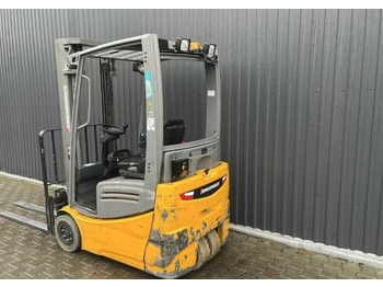 Электропогрузчик Jungheinrich EFG215: фото 3 Электропогрузчик Jungheinrich EFG215: фото 3