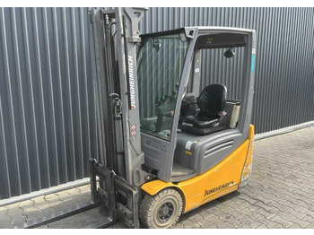 Электропогрузчик JUNGHEINRICH EFG