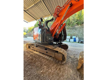 Экскаватор Hitachi ZX225USLC-6: фото 2 Экскаватор Hitachi ZX225USLC-6: фото 2