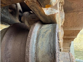 Гусеничный экскаватор Hitachi ZX650LCH: фото 3