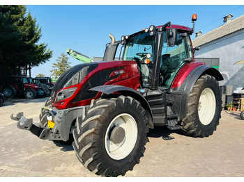 Трактор VALTRA T174