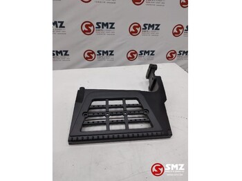 Боковая подножка DAF XF 95