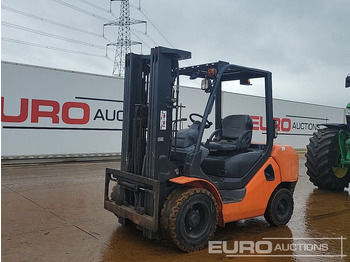 Вилочный погрузчик KOMATSU