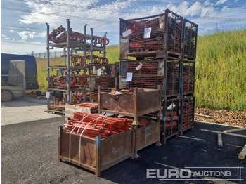 Строительное оборудование Stillage of Adjustable Formwork Brackets (8 of)Stillage of Peri Formwork Fittings & Brackets (12 of), Stillage of Articulated Couplers (4 of): фото 3